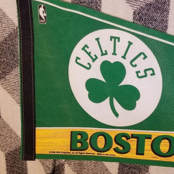 Boston Celtics 2008 NBA Basketball team 30 x 12 Felt Pennant, made in USA - Picture 3 of 10